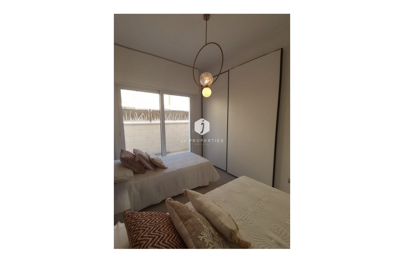 Segunda mano - Villa -
Ciudad Quesada - Costa Blanca