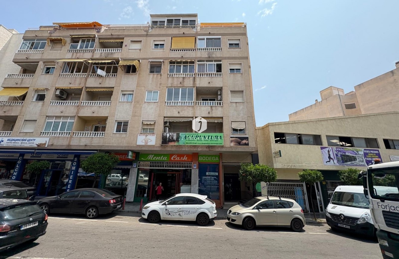 Segunda mano - Apartamento / piso -
Torrevieja - Costa Blanca