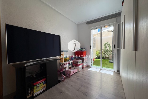 Segunda mano - Apartamento / piso -
Torrevieja - Costa Blanca