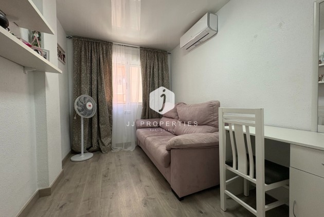 Segunda mano - Apartamento / piso -
Torrevieja - Costa Blanca