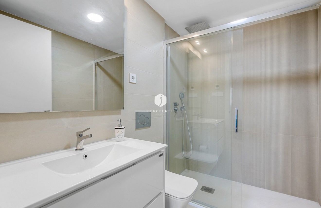 Segunda mano - Apartamento / piso -
Orihuela Costa - Costa Blanca