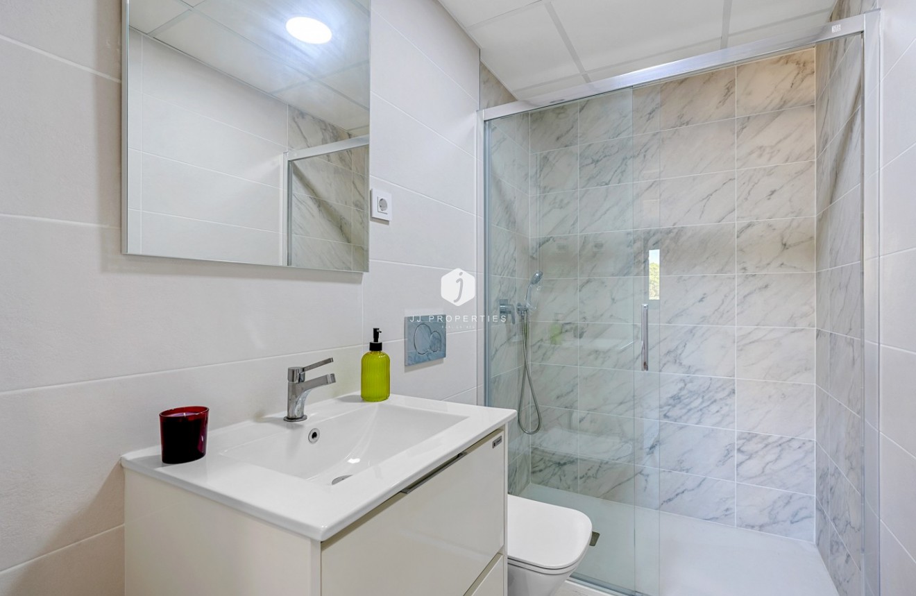 Segunda mano - Apartamento / piso -
Orihuela Costa - Costa Blanca