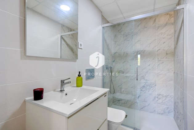 Segunda mano - Apartamento / piso -
Orihuela Costa - Costa Blanca