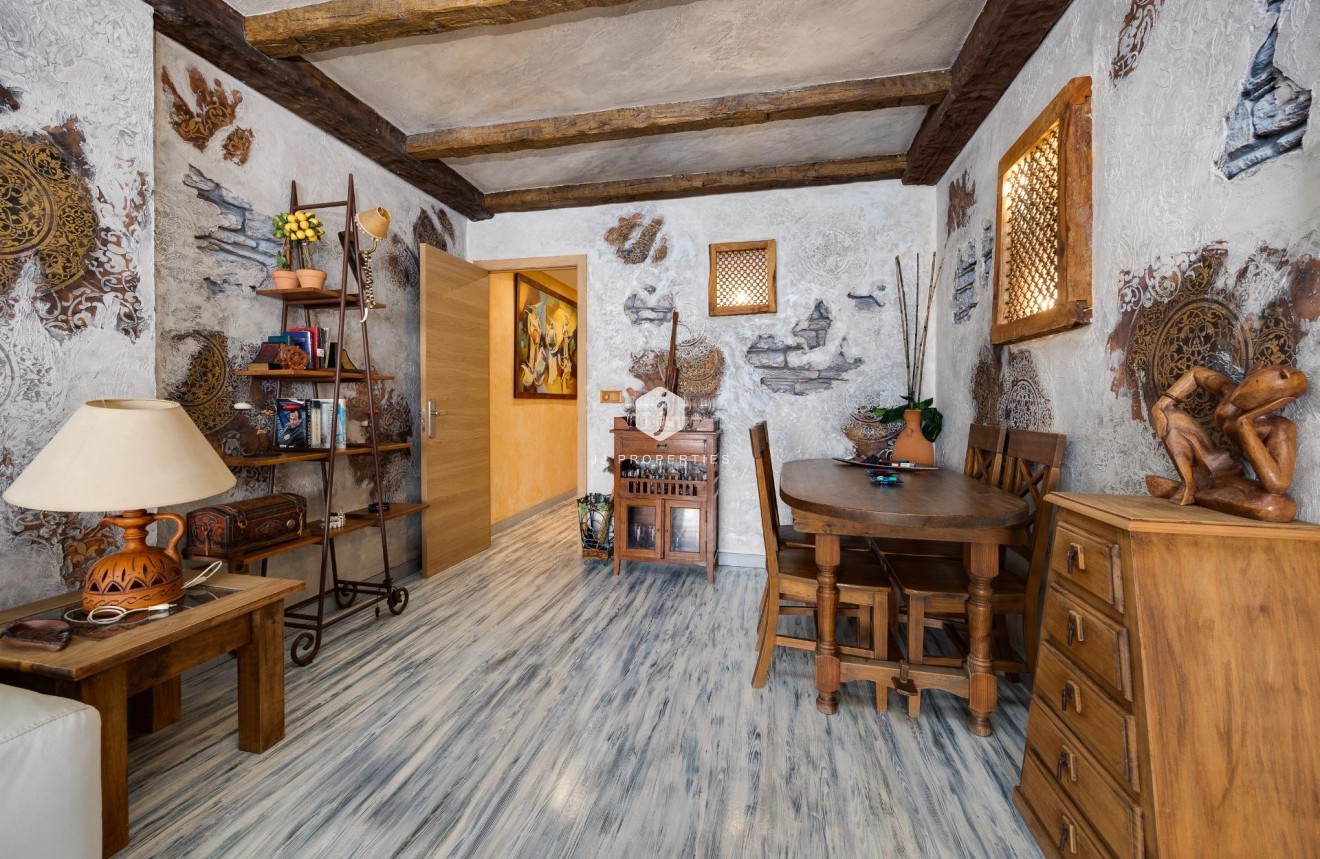 Segunda mano - Apartamento / piso -
Torrevieja - Acequion