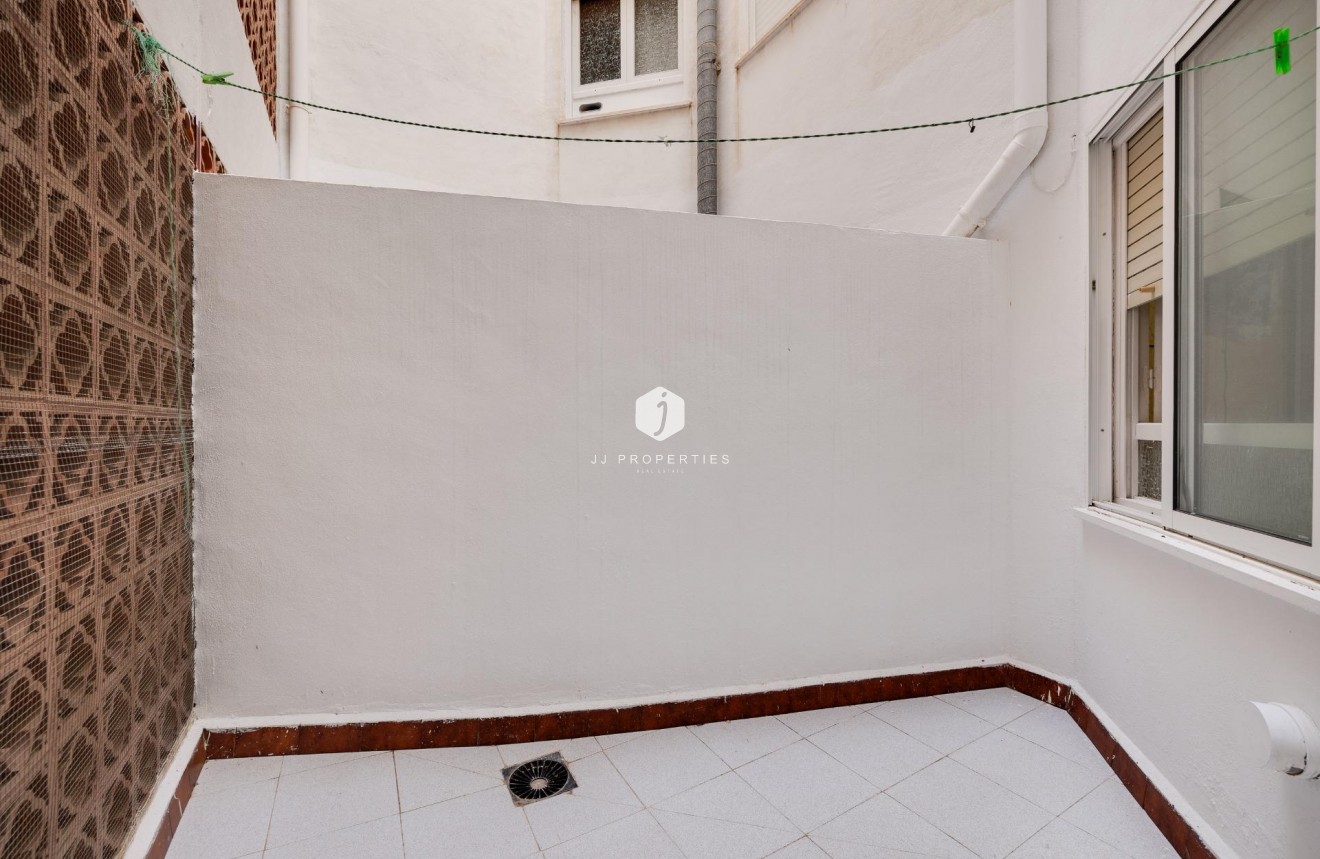 Segunda mano - Apartamento / piso -
Torrevieja - Acequion