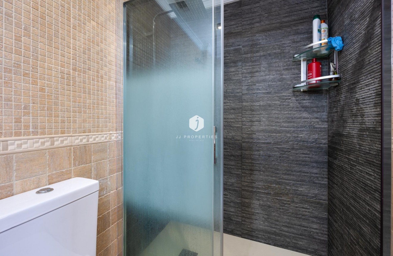 Segunda mano - Apartamento / piso -
Torrevieja - Acequion