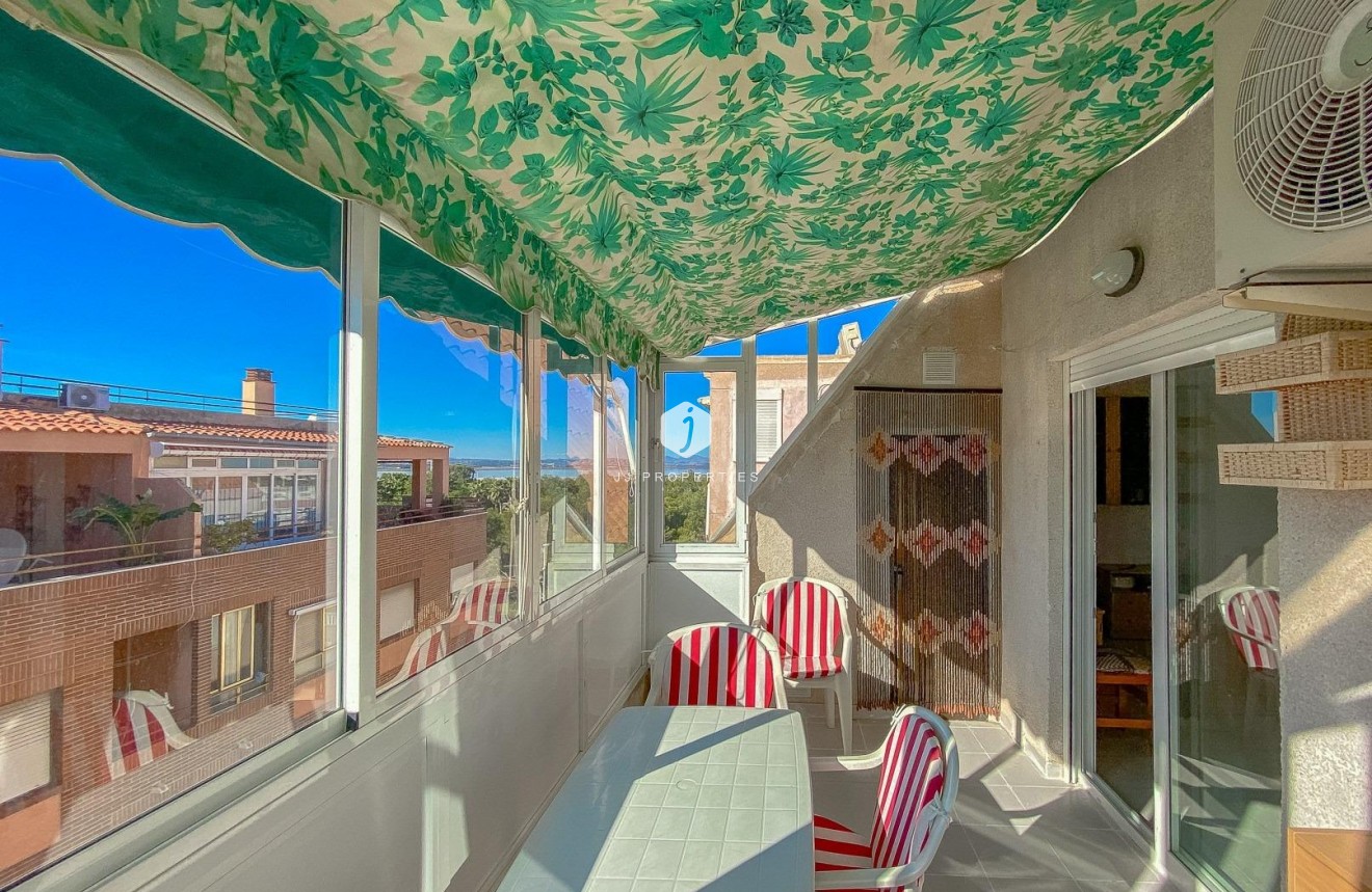 Segunda mano - Ático -
Torrevieja - El Acequión - Los Náufragos