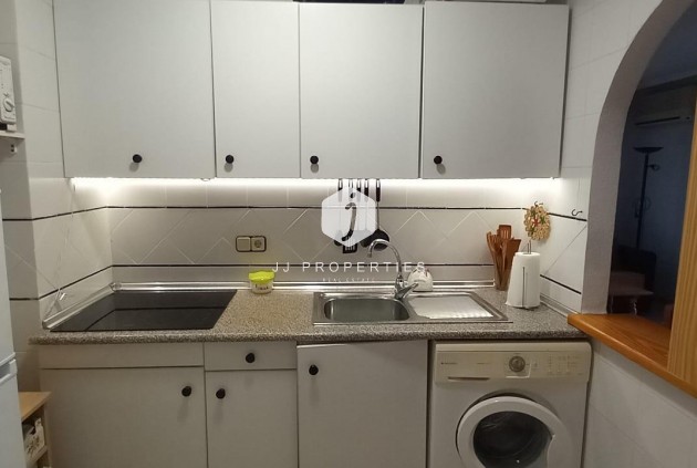 Segunda mano - Ático -
Torrevieja - El Acequión - Los Náufragos