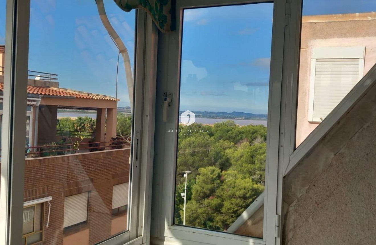 Segunda mano - Ático -
Torrevieja - El Acequión - Los Náufragos