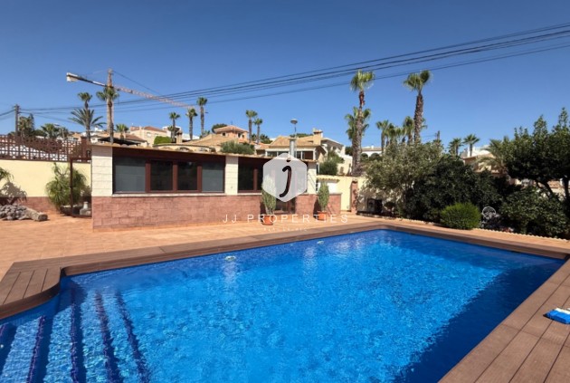 Segunda mano - Villa -
Torrevieja - Costa Blanca