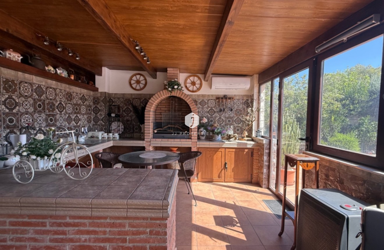 Segunda mano - Villa -
Torrevieja - Costa Blanca