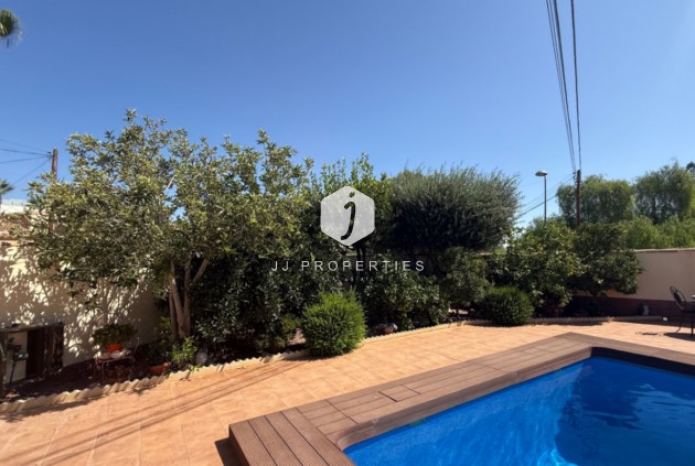 Segunda mano - Villa -
Torrevieja - Costa Blanca