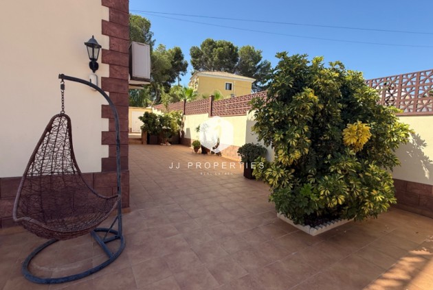 Segunda mano - Villa -
Torrevieja - Costa Blanca