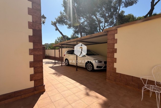 Segunda mano - Villa -
Torrevieja - Costa Blanca