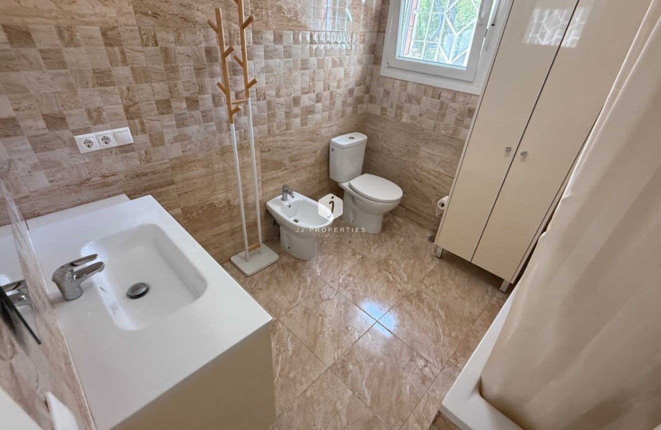 Segunda mano - Villa -
Torrevieja - Costa Blanca