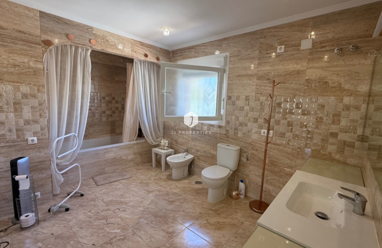 Segunda mano - Villa -
Torrevieja - Costa Blanca