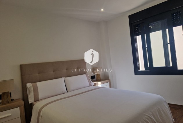 Segunda mano - Villa -
Los Balcones - Costa Blanca