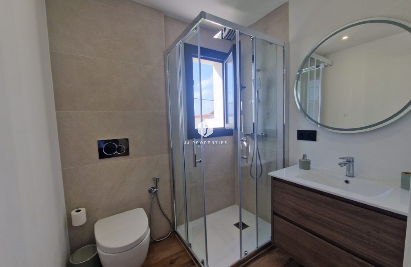 Segunda mano - Villa -
Los Balcones - Costa Blanca