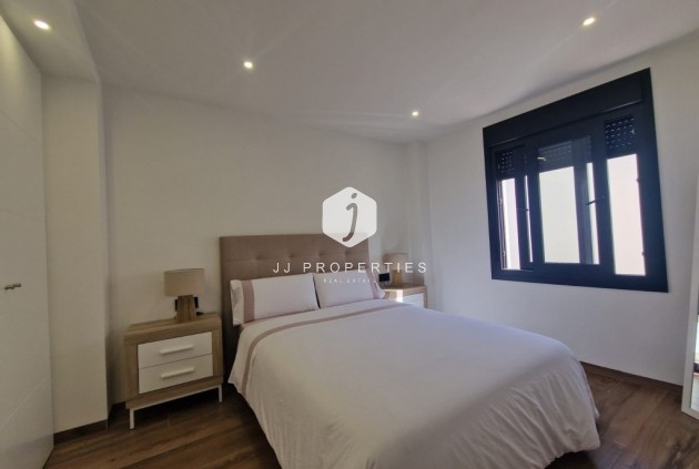 Segunda mano - Villa -
Los Balcones - Costa Blanca