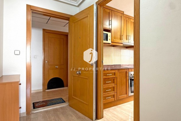 D'occasion - Appartement -
Torrevieja - Costa Blanca