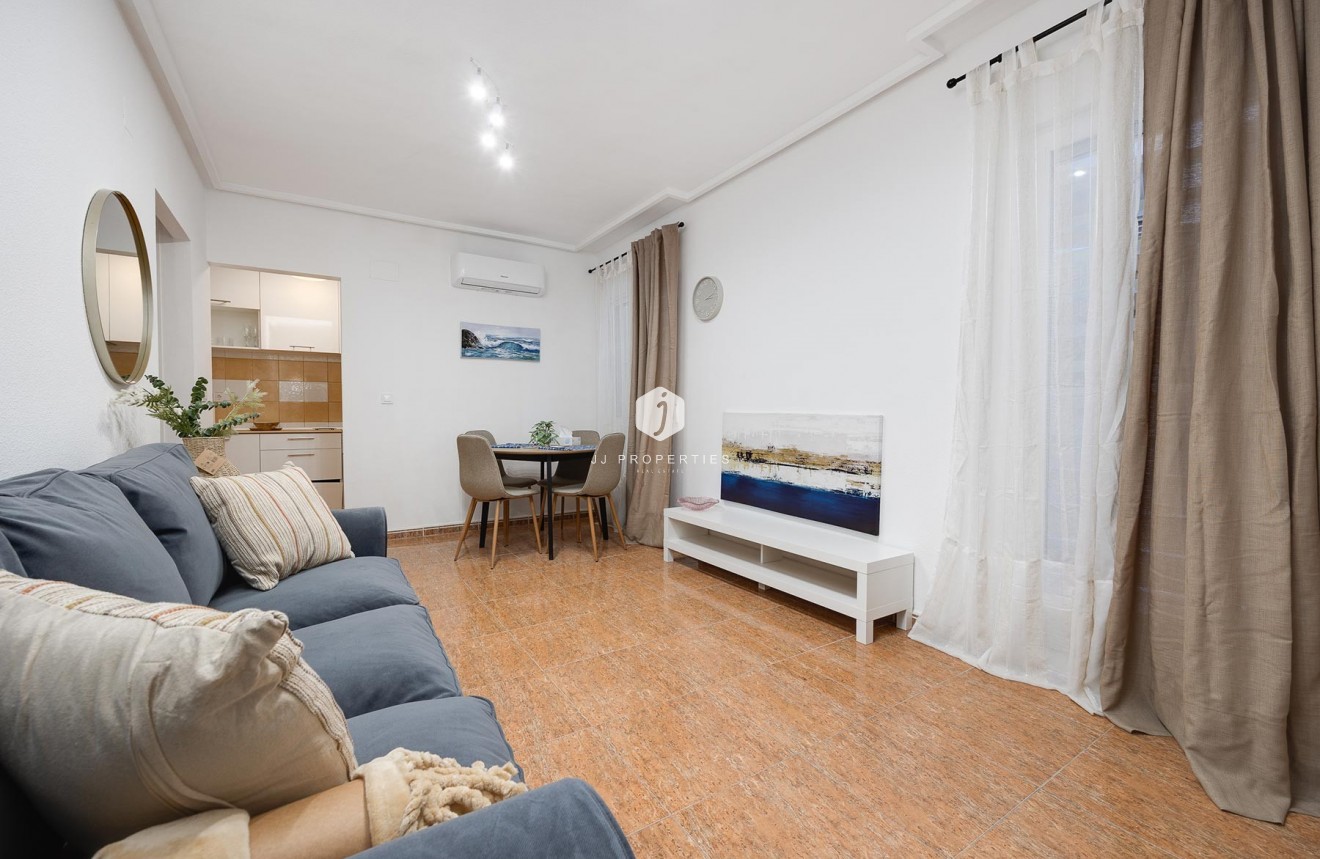 Segunda mano - Apartamento / piso -
Torrevieja - Costa Blanca