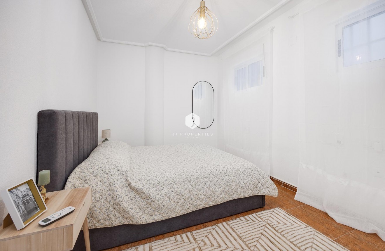 Segunda mano - Apartamento / piso -
Torrevieja - Costa Blanca