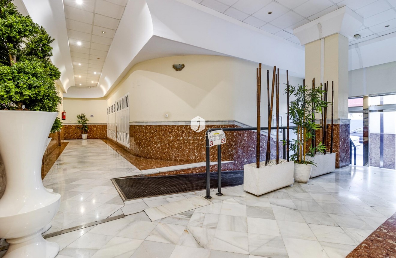 Segunda mano - Apartamento / piso -
Torrevieja - Costa Blanca