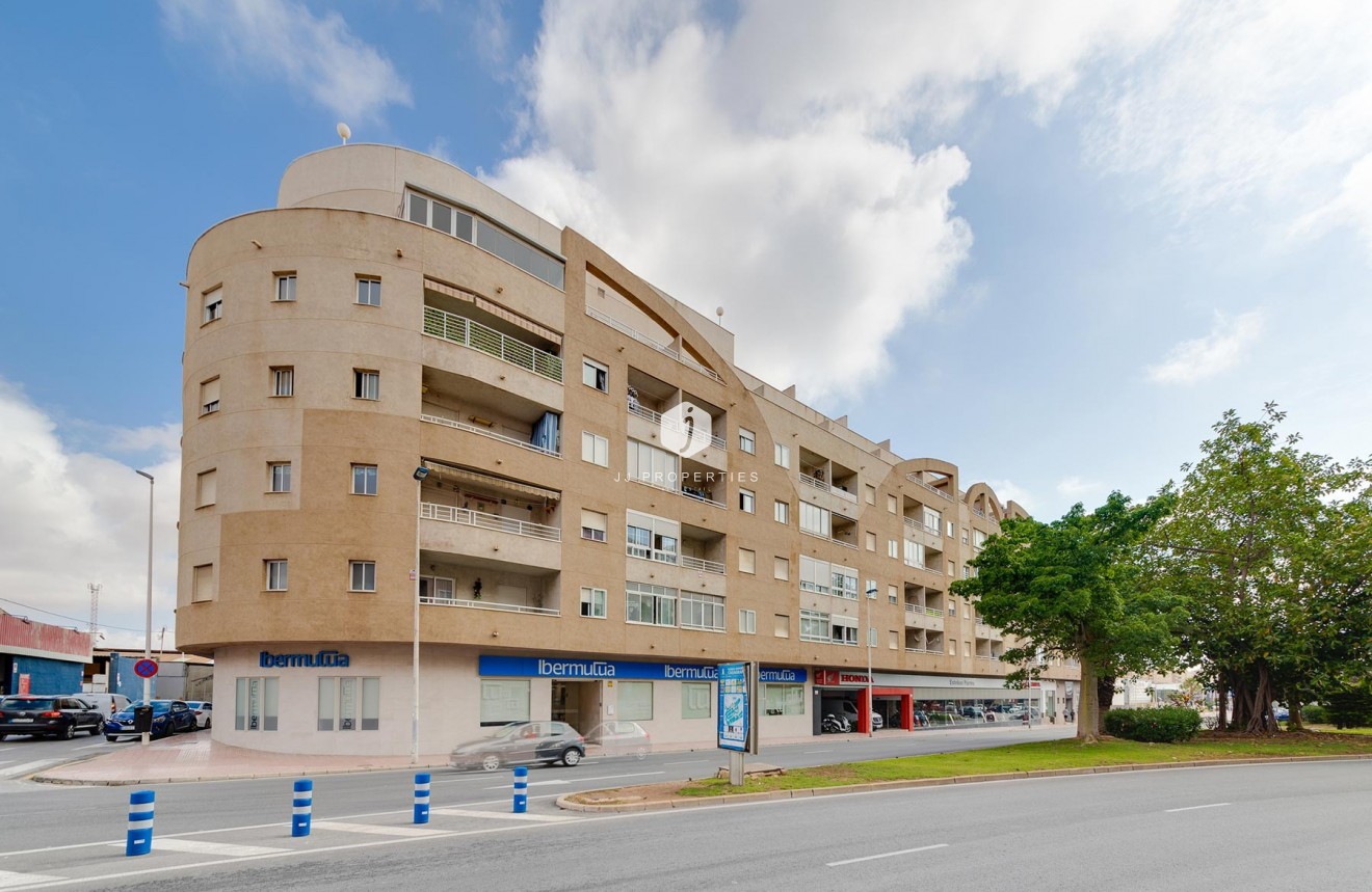 Segunda mano - Apartamento / piso -
Torrevieja - Costa Blanca