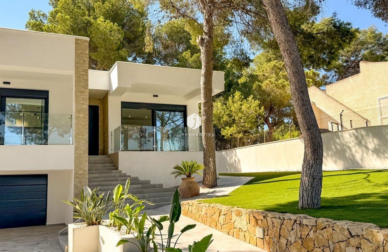 Aus zweiter Hand - Villa -
Torrevieja - Los Balcones - Los Altos del Edén