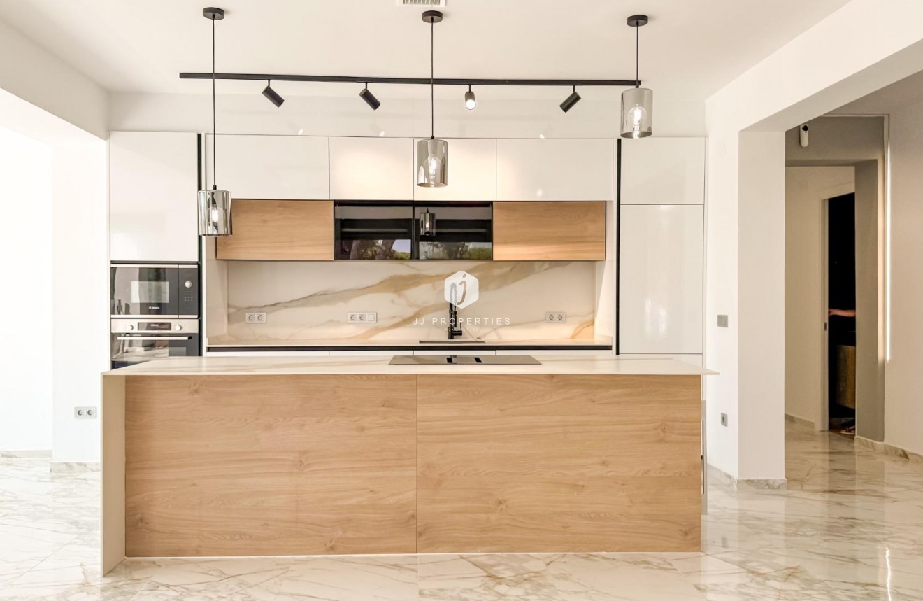 Aus zweiter Hand - Villa -
Torrevieja - Los Balcones - Los Altos del Edén