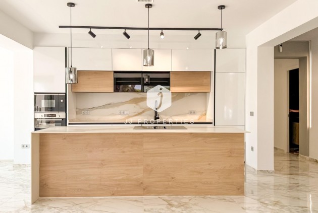 Aus zweiter Hand - Villa -
Torrevieja - Los Balcones - Los Altos del Edén