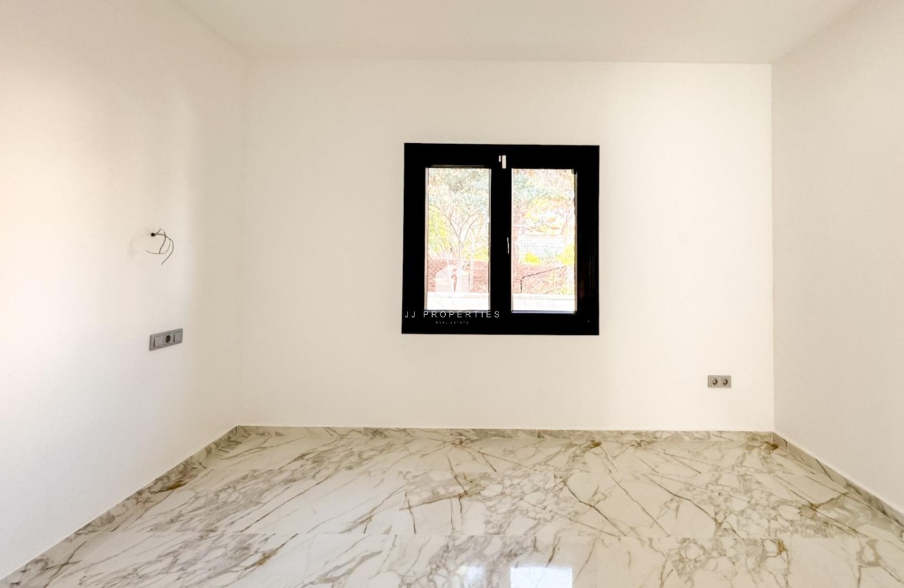 Aus zweiter Hand - Villa -
Torrevieja - Los Balcones - Los Altos del Edén