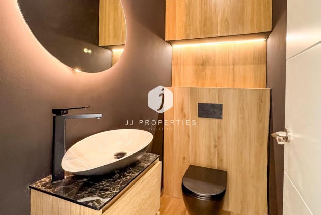 Aus zweiter Hand - Villa -
Torrevieja - Los Balcones - Los Altos del Edén