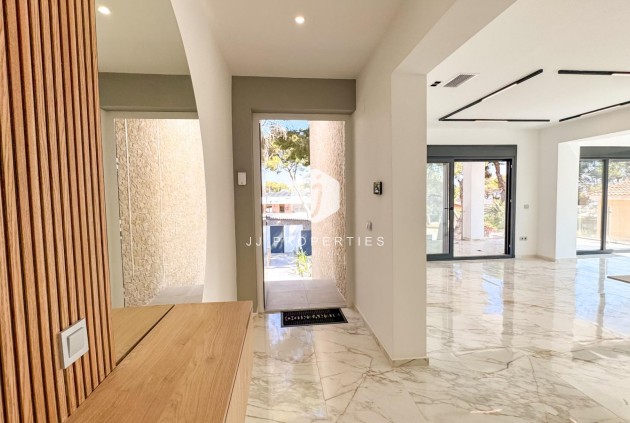 Aus zweiter Hand - Villa -
Torrevieja - Los Balcones - Los Altos del Edén