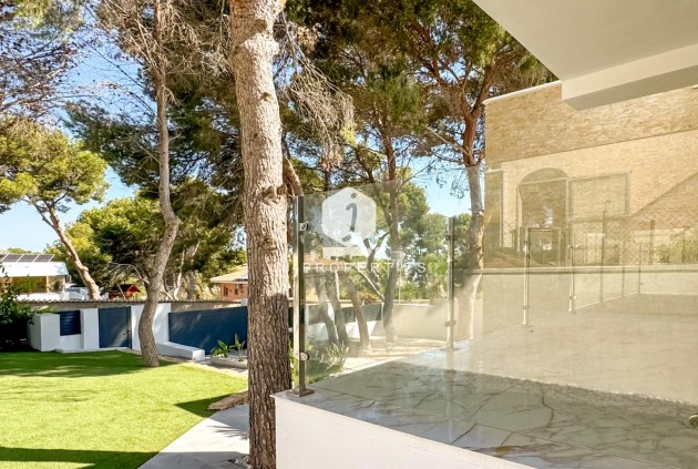 Aus zweiter Hand - Villa -
Torrevieja - Los Balcones - Los Altos del Edén