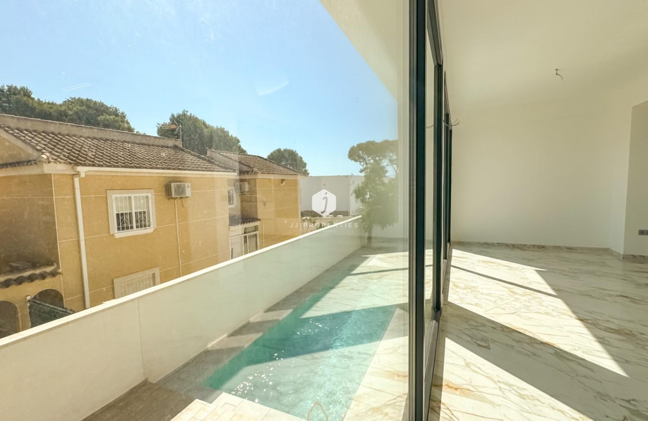 Aus zweiter Hand - Villa -
Torrevieja - Los Balcones - Los Altos del Edén