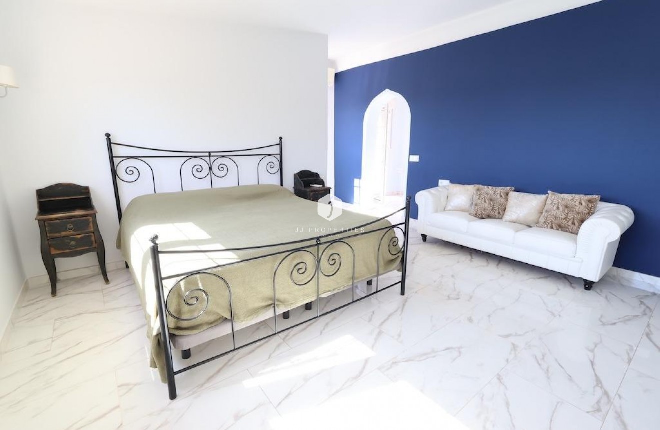 Segunda mano - Villa -
Orihuela Costa - Costa Blanca