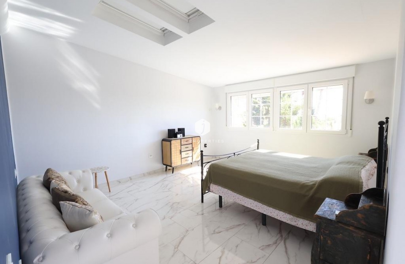 Segunda mano - Villa -
Orihuela Costa - Costa Blanca