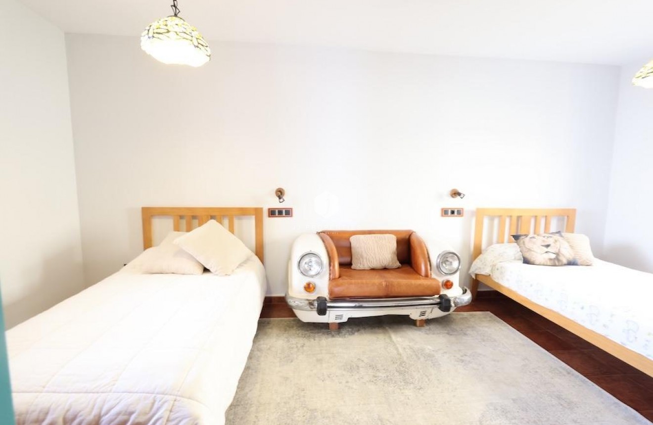 Segunda mano - Villa -
Orihuela Costa - Costa Blanca