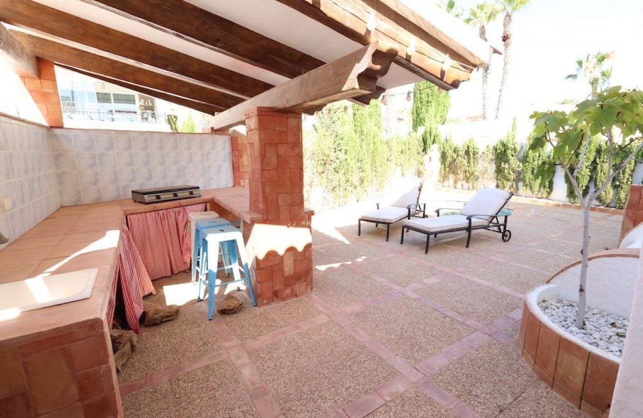 Segunda mano - Villa -
Orihuela Costa - Costa Blanca