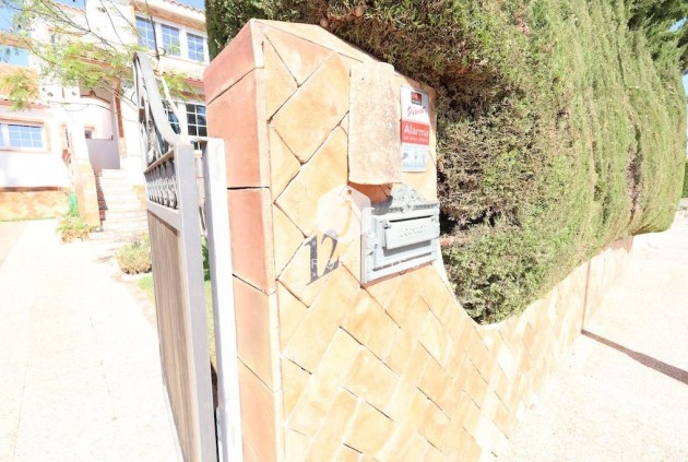 Segunda mano - Villa -
Orihuela Costa - Costa Blanca