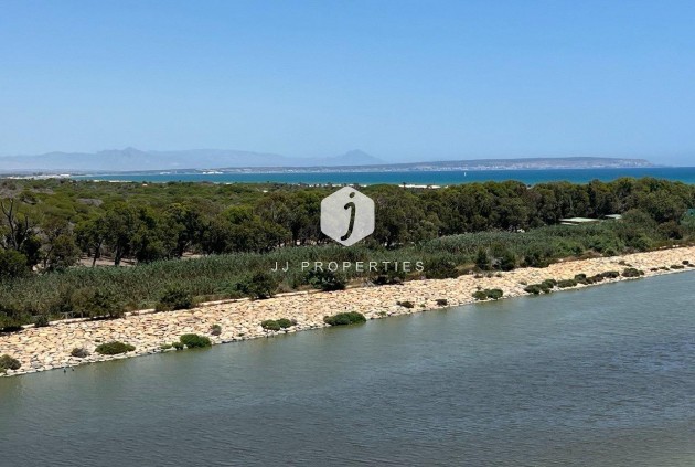 Segunda mano - Ático -
Guardamar del Segura - puerto deportivo