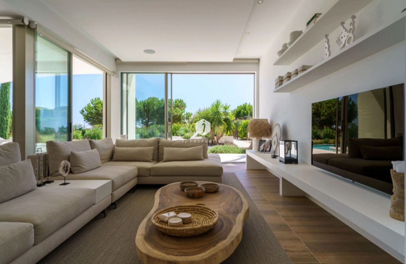 Segunda mano - Villa -
San Miguel de Salinas - Inland