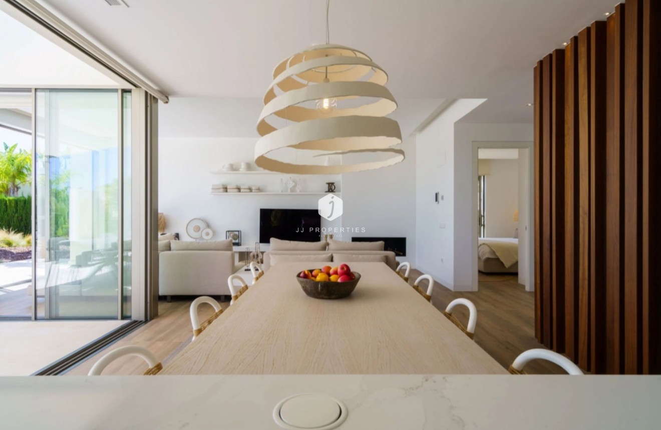 Segunda mano - Villa -
San Miguel de Salinas - Inland