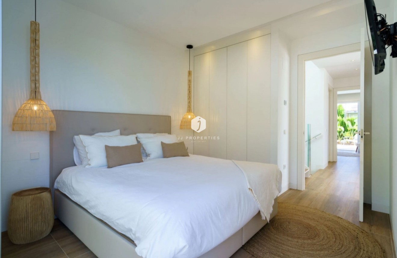 Segunda mano - Villa -
San Miguel de Salinas - Inland