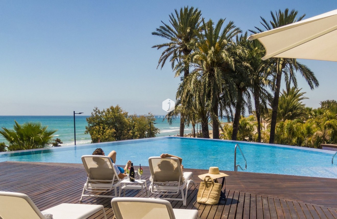 Segunda mano - Villa -
San Miguel de Salinas - Inland