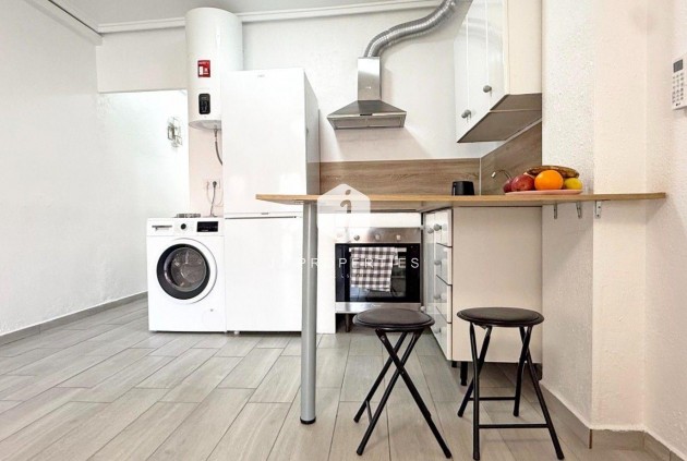 Segunda mano - Apartamento / piso -
Torrevieja - Playa del Cura