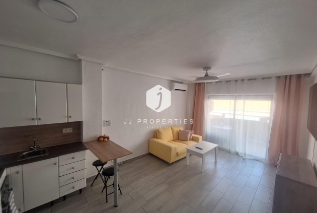 Segunda mano - Apartamento / piso -
Torrevieja - Playa del Cura
