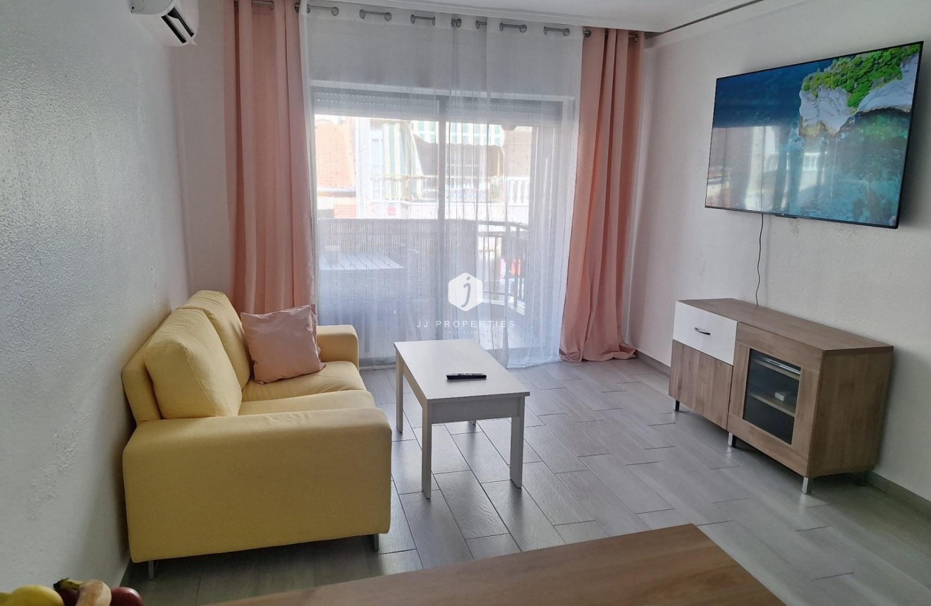 Segunda mano - Apartamento / piso -
Torrevieja - Playa del Cura