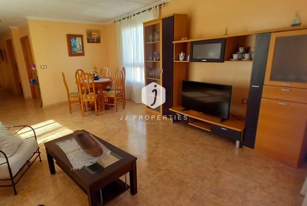 Z drugiej ręki - Szalet -
Torrevieja - Nueva Torrevieja